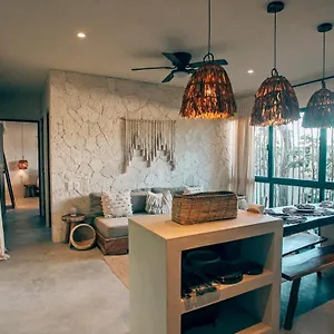 https://vida-tulum-jungle-apartment-7-with-daypass-hotel-bardo.allrivieramayahotels.com